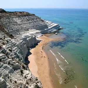https://holiday-home-villa-romana.sicilyhotelsitaly.net